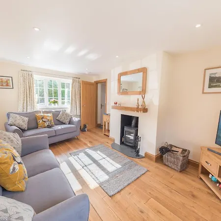 Silver Howe Cottage, *