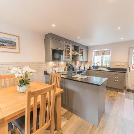 Silver Howe Cottage, Holiday home