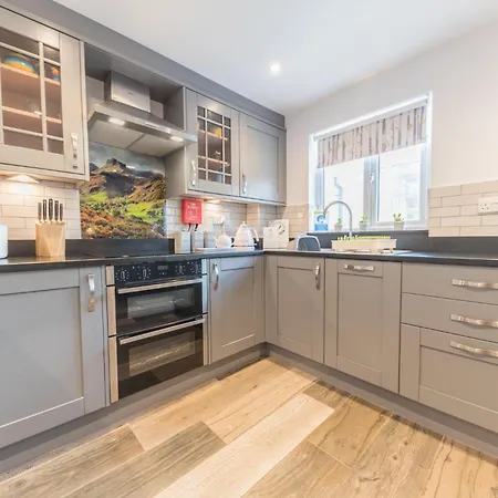 Silver Howe Cottage, * Coniston