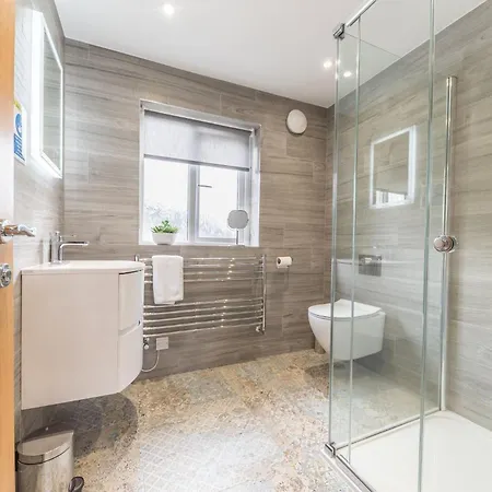 بيت للعطل Silver Howe Cottage,